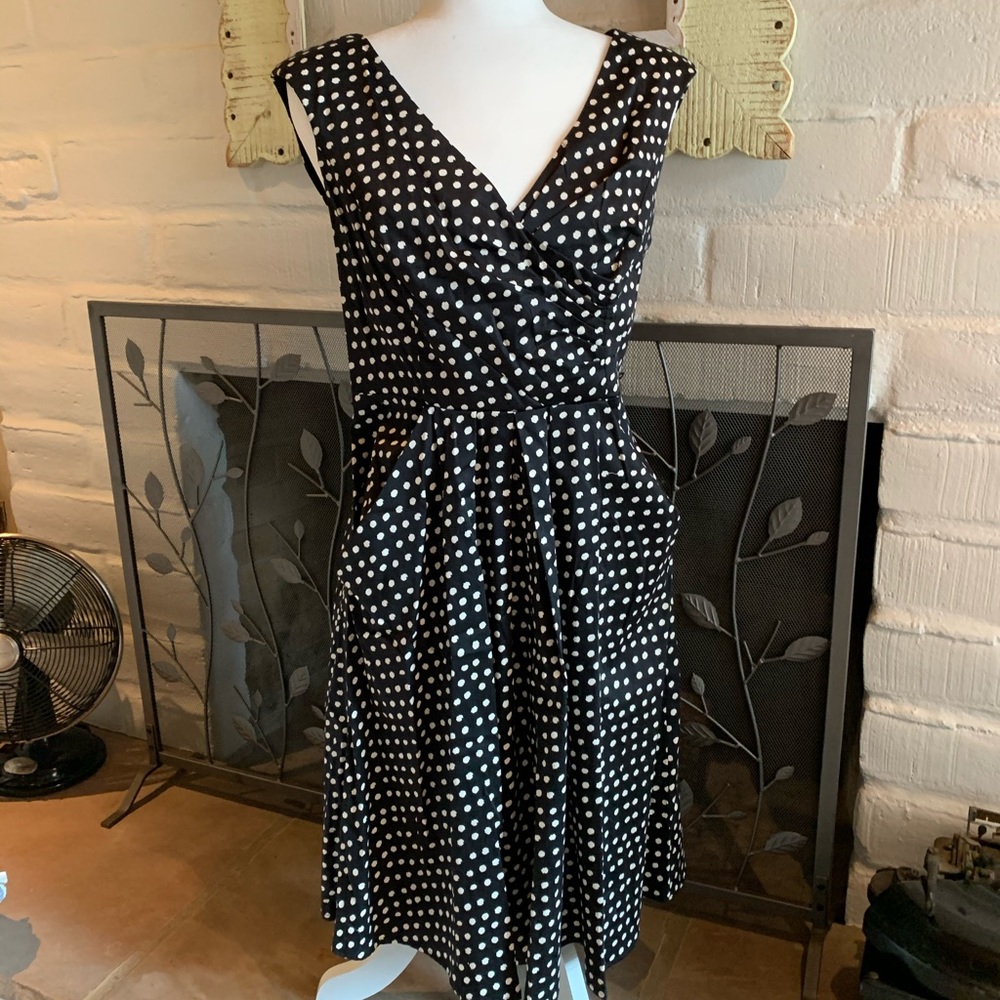 Jessica Simpson polka dot dress.